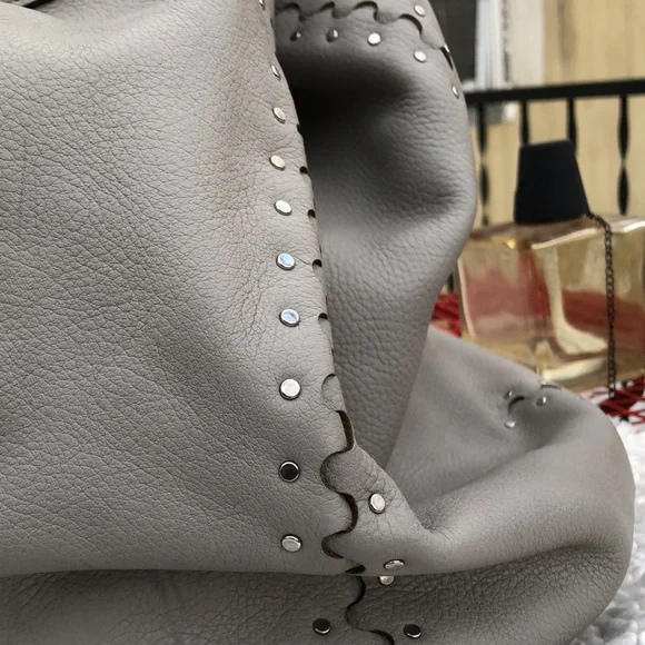 New HENRI BENDEL Gray Silver Studded Leather Puzzled Tote Bag w/ Makeup Case